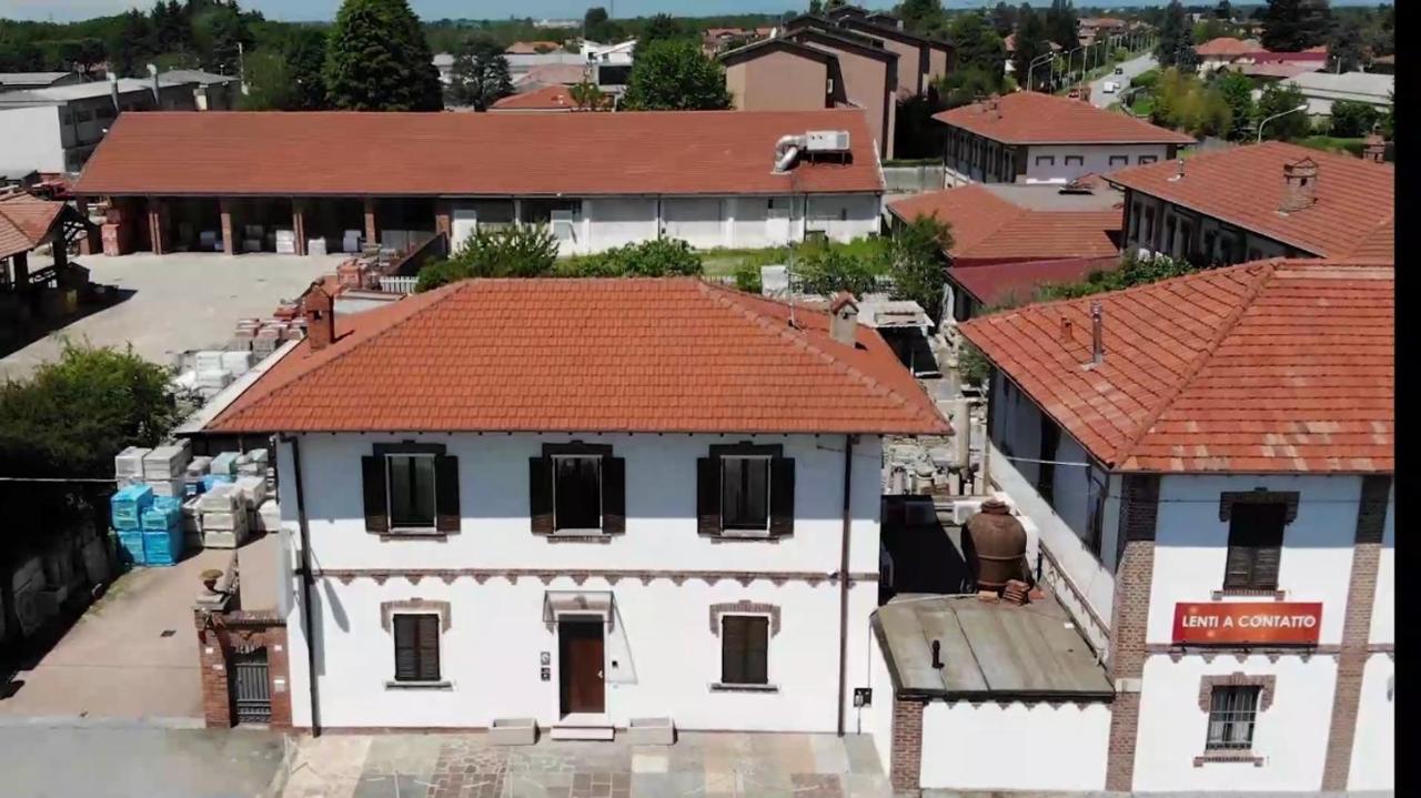 Lo Stallone -Malpensa Milan airport - Bed and Breakfast