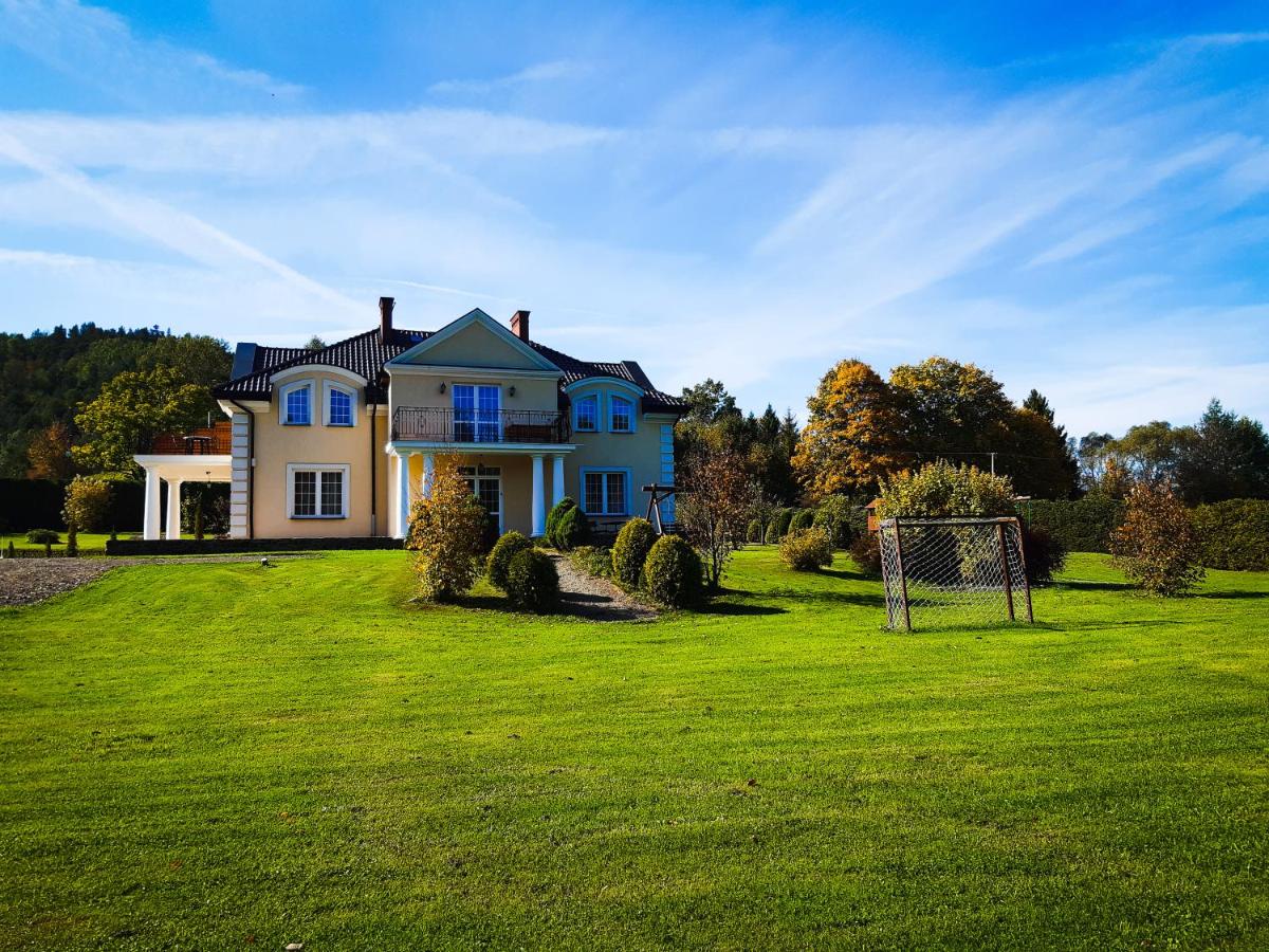 Willa Kamieniec Bieszczady - Chambres d'hôtes Polańczyk