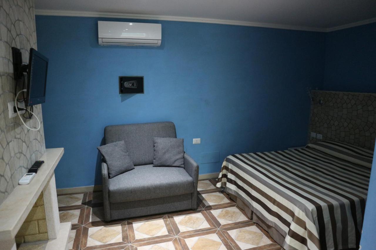 Deluxe Double Room with Private Garden