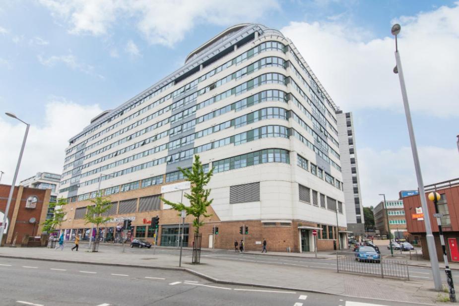 Marco Island -Very Spacious City Centre 1 Bedroom Apartment - B&B