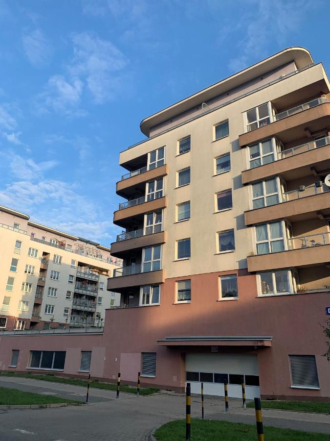 Wrocław Premium Apartment 4You - Bed and Breakfast