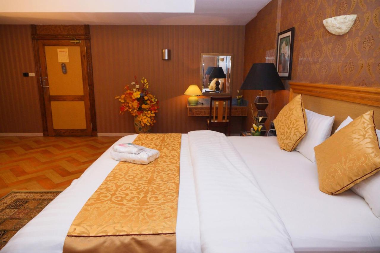 One-Bedroom Suite