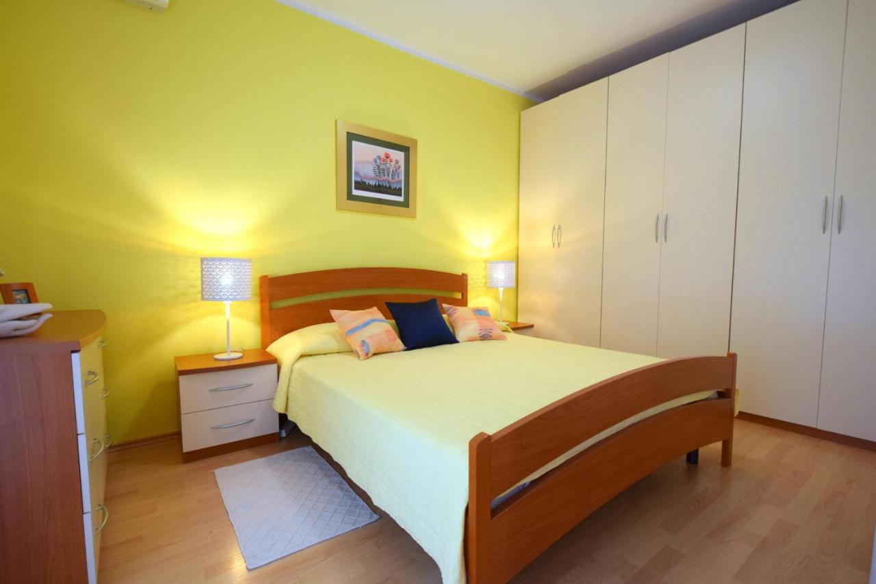 Apartamento de 1 dormitorio - Planta baja 