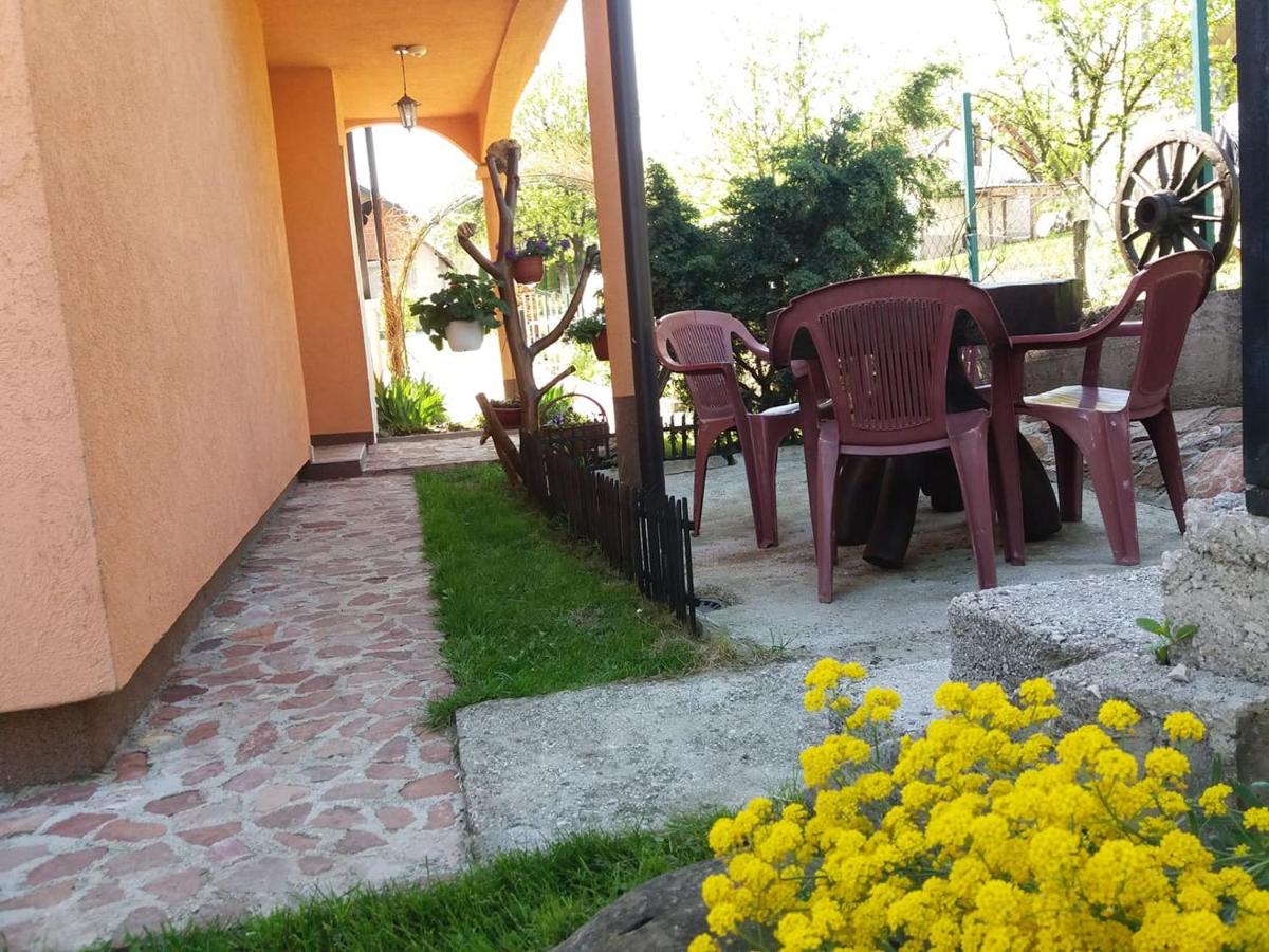 Apartmani GS ***** Zavidovici - B&B
