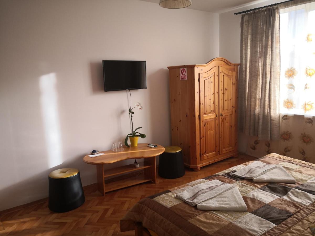 Großes Doppelzimmer