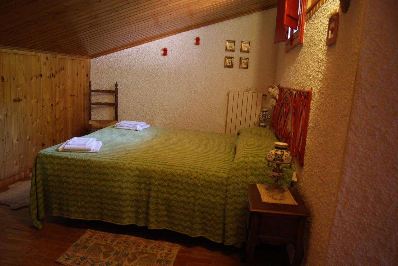 Familiekamer met Uitzicht op de Bergen