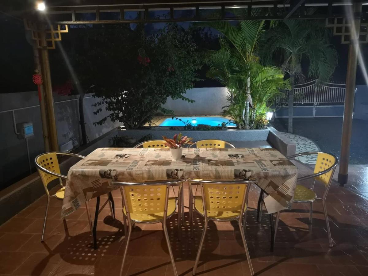 Villa avec Piscine Privée