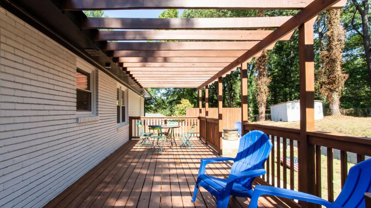 Lavish Living - 8 mins from Braves Stadium w/King - Chambres d'hôtes Smyrna