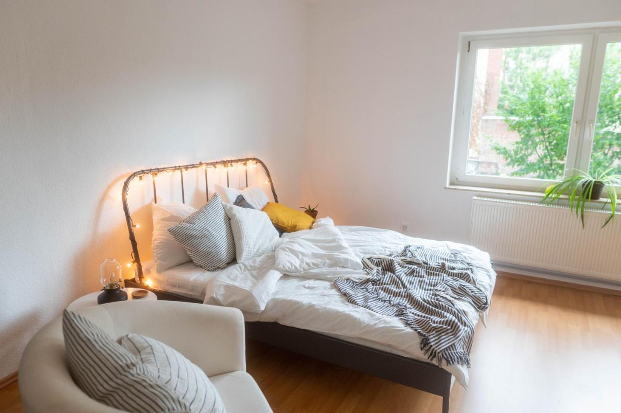 B&B Érfurt - Große 3 Zimmer Wohnung mit Netflix in zentraler Lage - Bed and Breakfast Érfurt