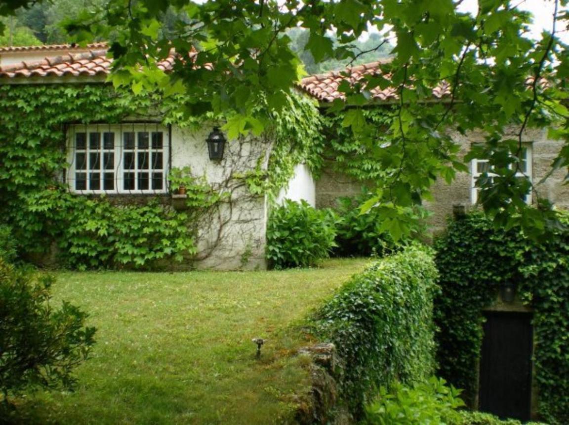 Casa da Figueira Velha - B&B Resende