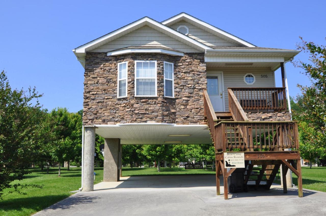 River Breeze, WIFI, 1089 FREE tickets each paid day, Dollywood and More - B&B