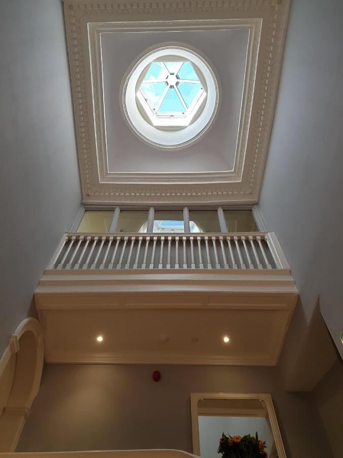 Apt 1, 71 Micklegate, YORK - B&B