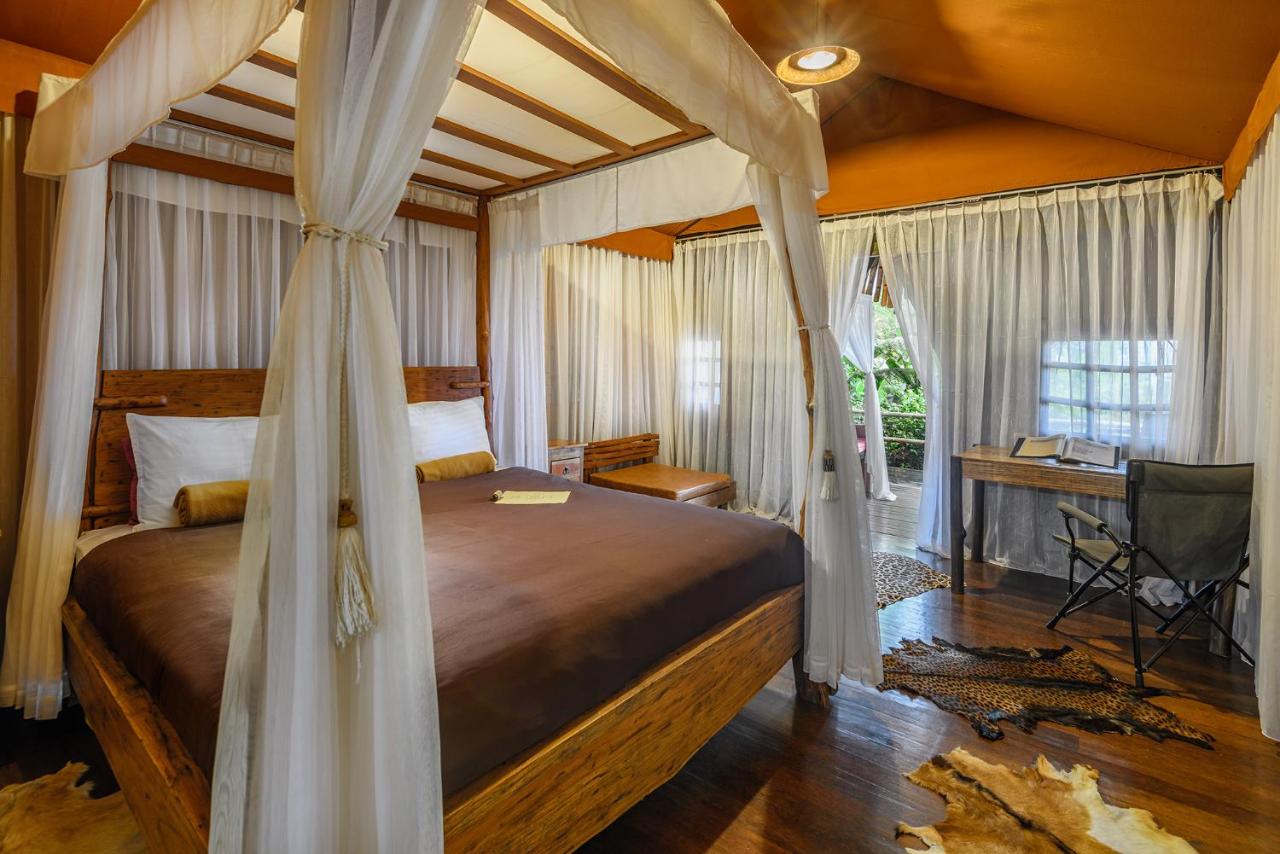 Grand Deluxe Glamping