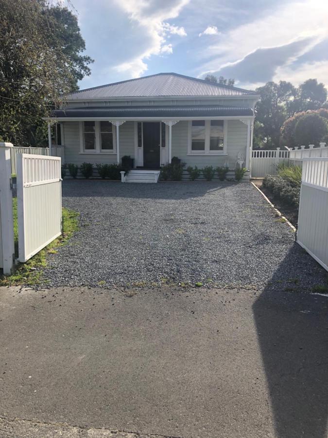 La Rocque Cottage - Bed and Breakfast