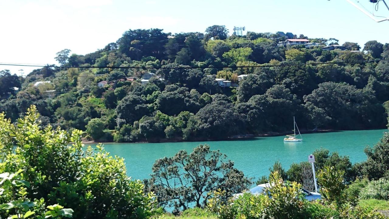 B&B Auckland - Shelly Beach Studio, Waiheke Island - Bed and Breakfast Auckland