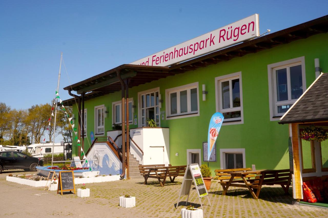 Knaus Camping- und Ferienhauspark Rügen - B&B