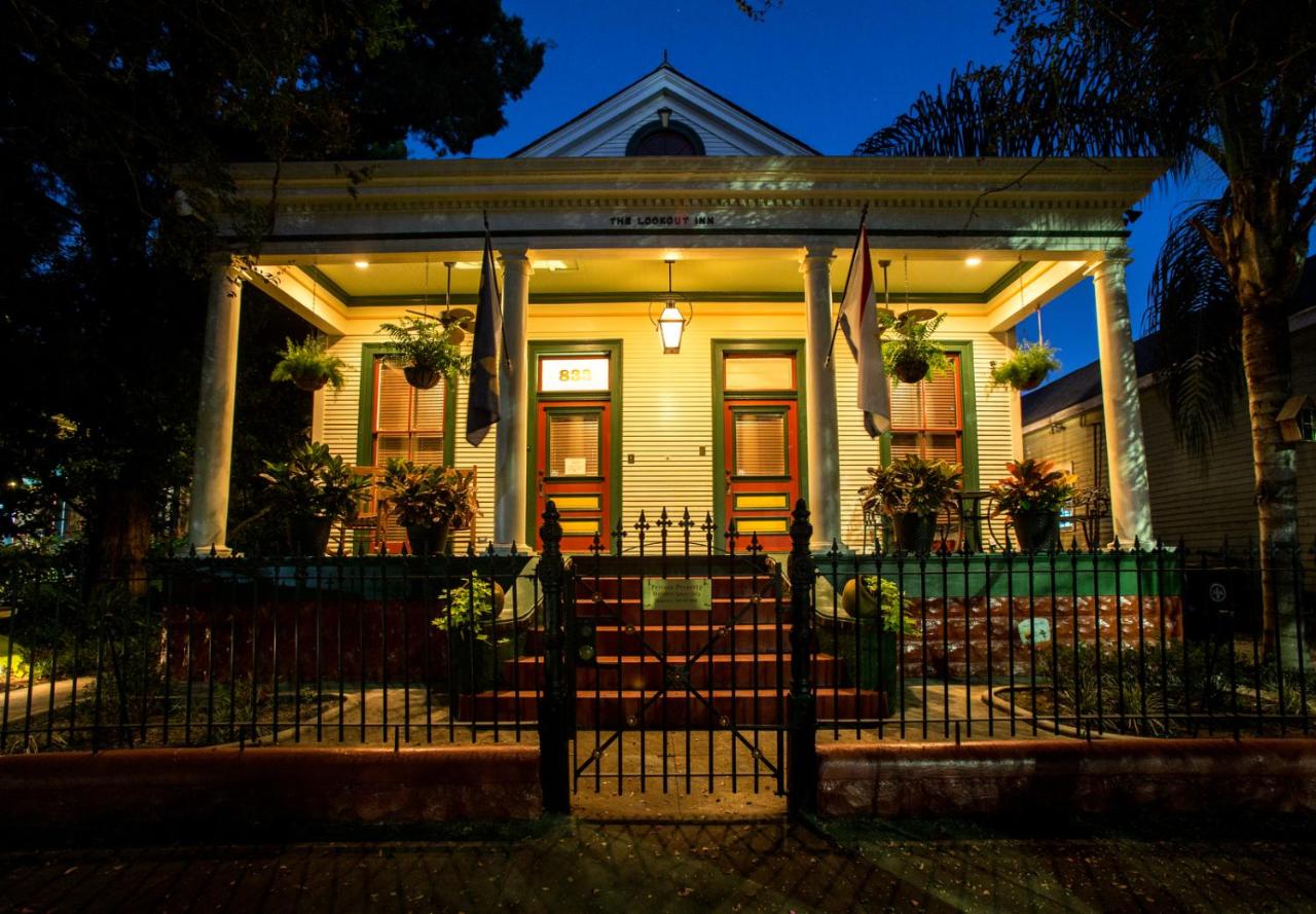 B&B New Orleans - The Lookout Inn - Bed and Breakfast New Orleans