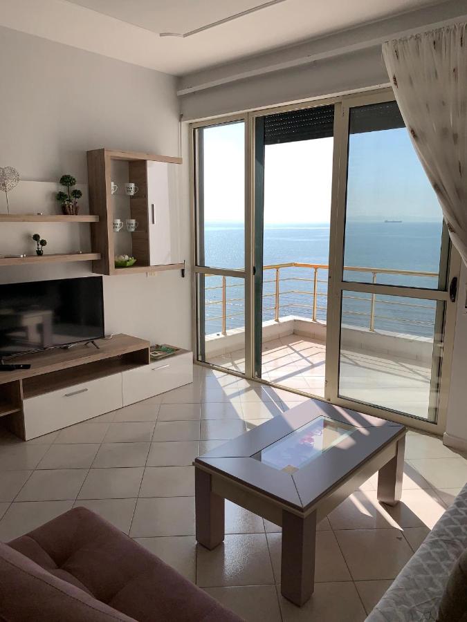 The Sunset Apartament - B&B Durrës
