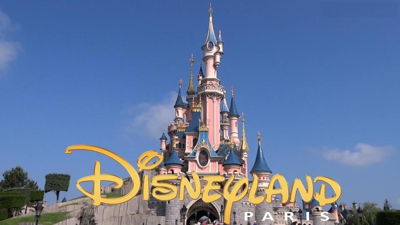 D&E - PARIS-DISNEY - HOLIDAYS APARTMENT - APPARTEMENT DE VACANCES - 5 CHAMBRES- 5 SDB - 5 BEDROOMS - 5 BATHROOMS - Netflix - Chambres d’hôtes