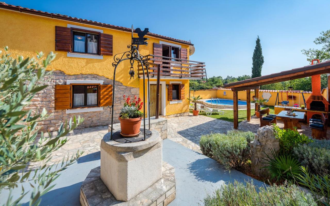 House Mali Vareski 585 - Bed and Breakfast