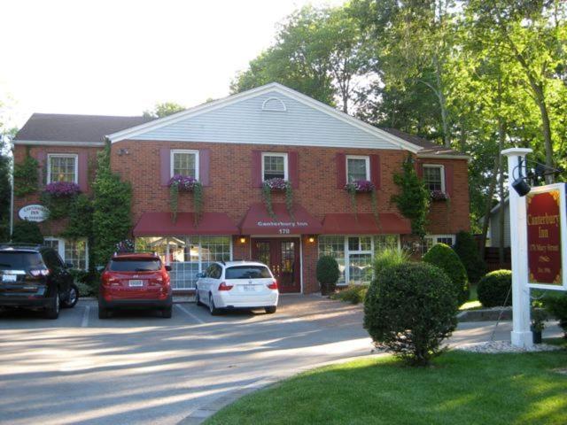 Canterbury Inn - Ferienwohnung Niagara-on-the-Lake