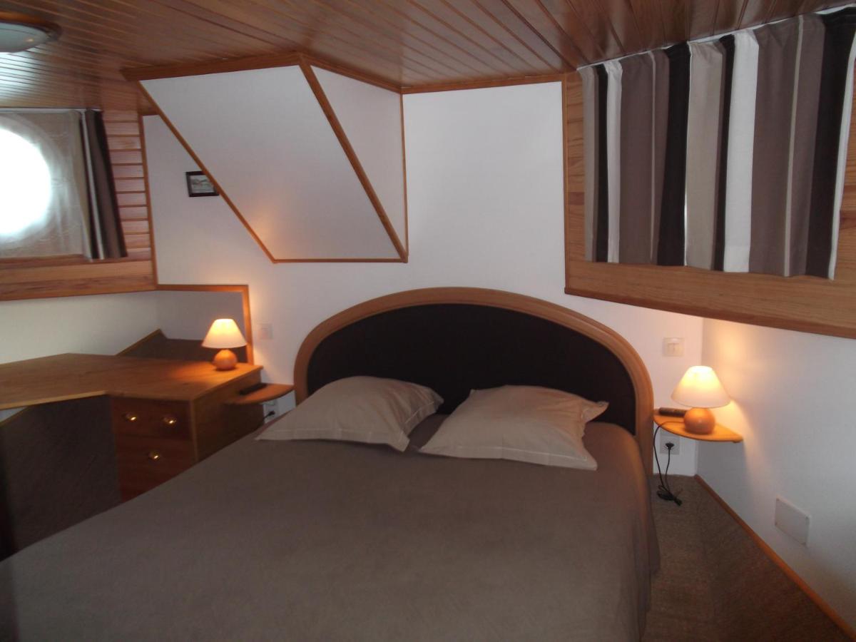 Two Cabin Boat