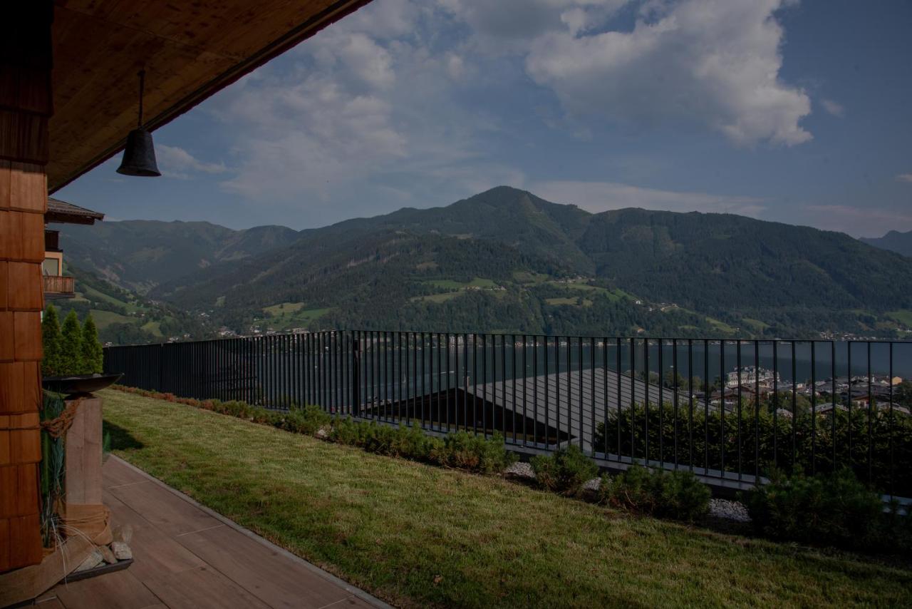 Apartments Adlerhorst Top 1 Zell am See with private sauna and Zell am See Kaprun summercard in summer - Chambres d'hôtes Zell am See