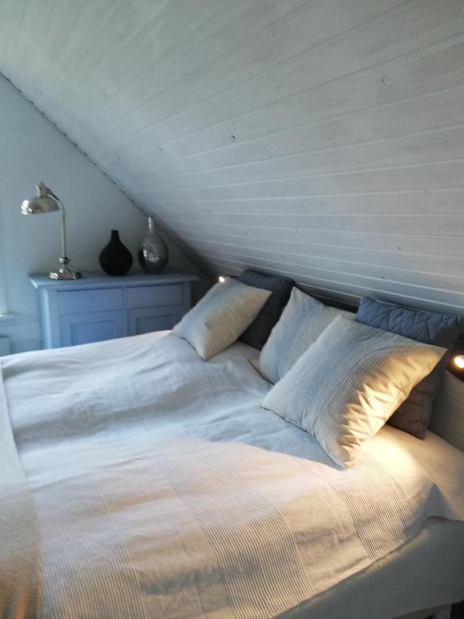 Double or Twin Room with Bathroom