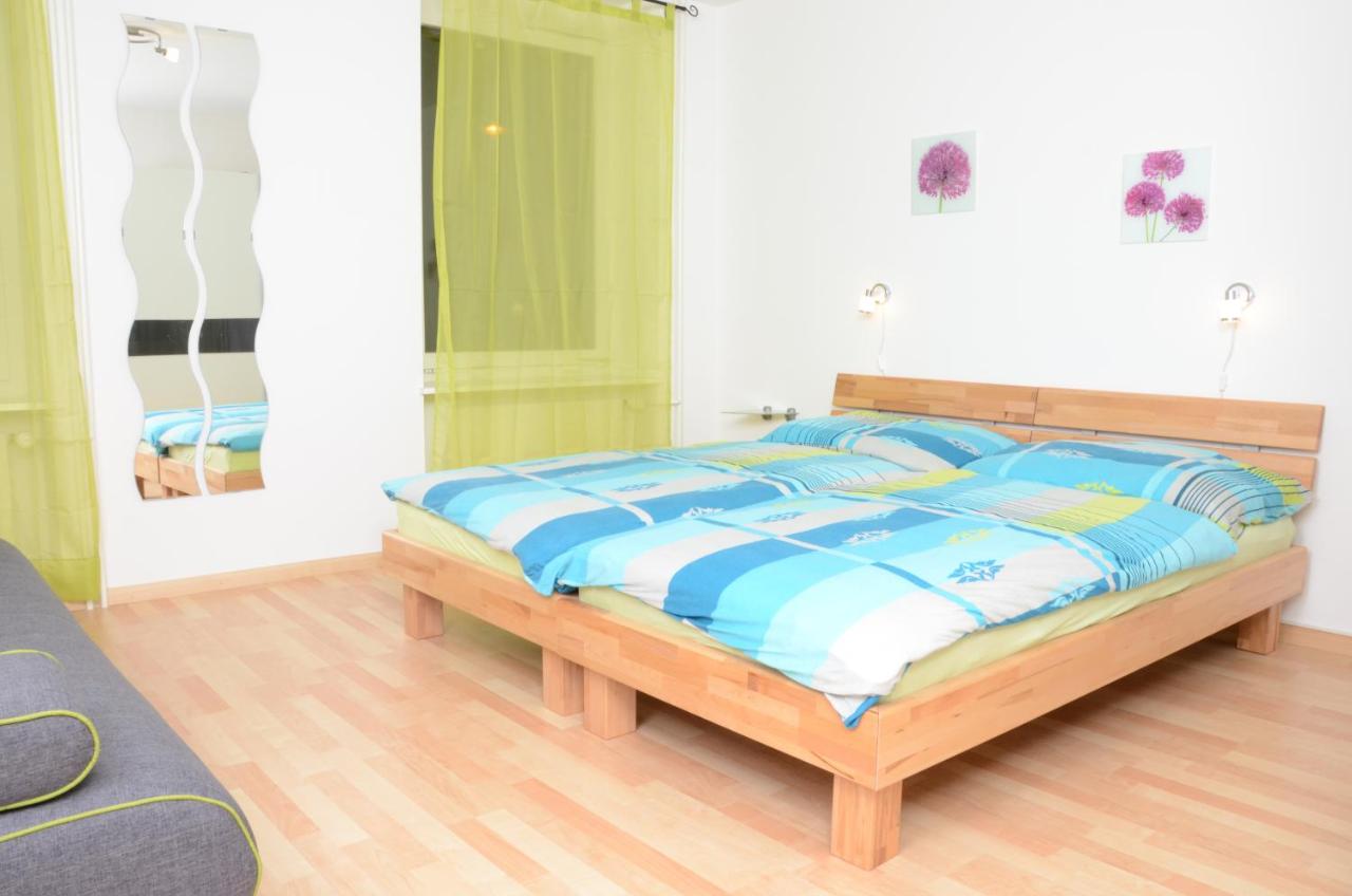 Apartamento de 2 dormitorios con balcón
