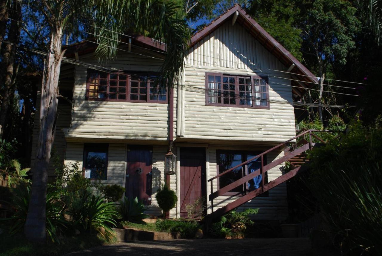 Pássaro de Fogo - B&B Santo Antônio do Pinhal