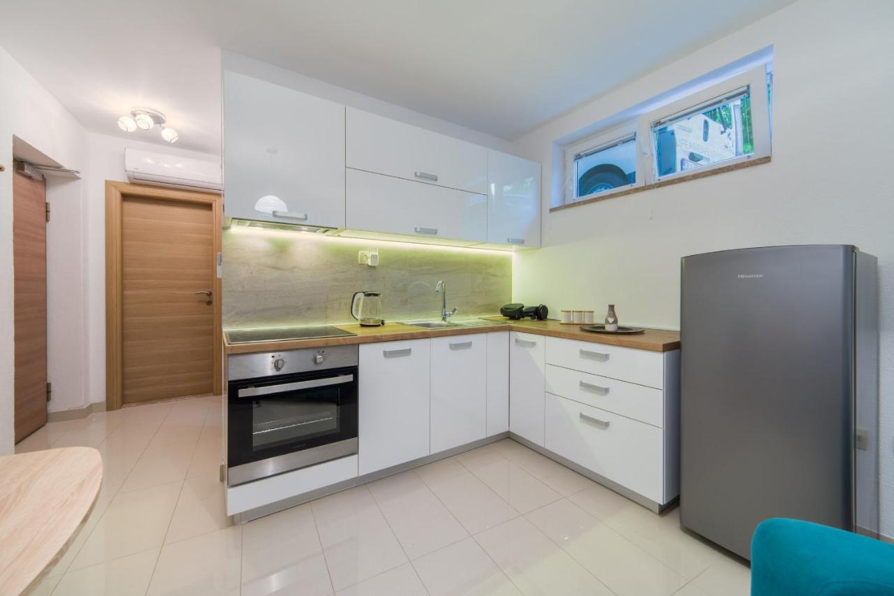 Apartment - Basement