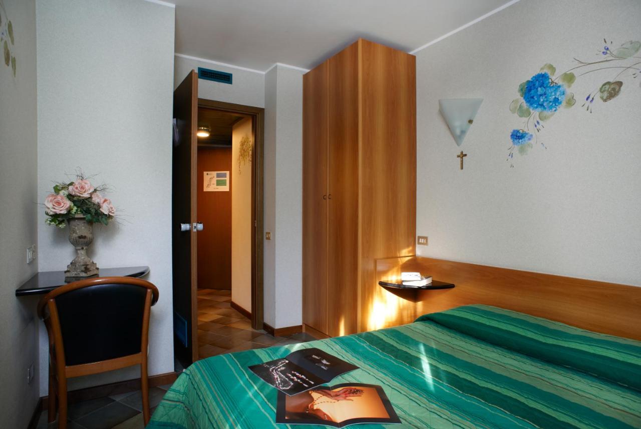 One-Bedroom Apartment (4 Adults)