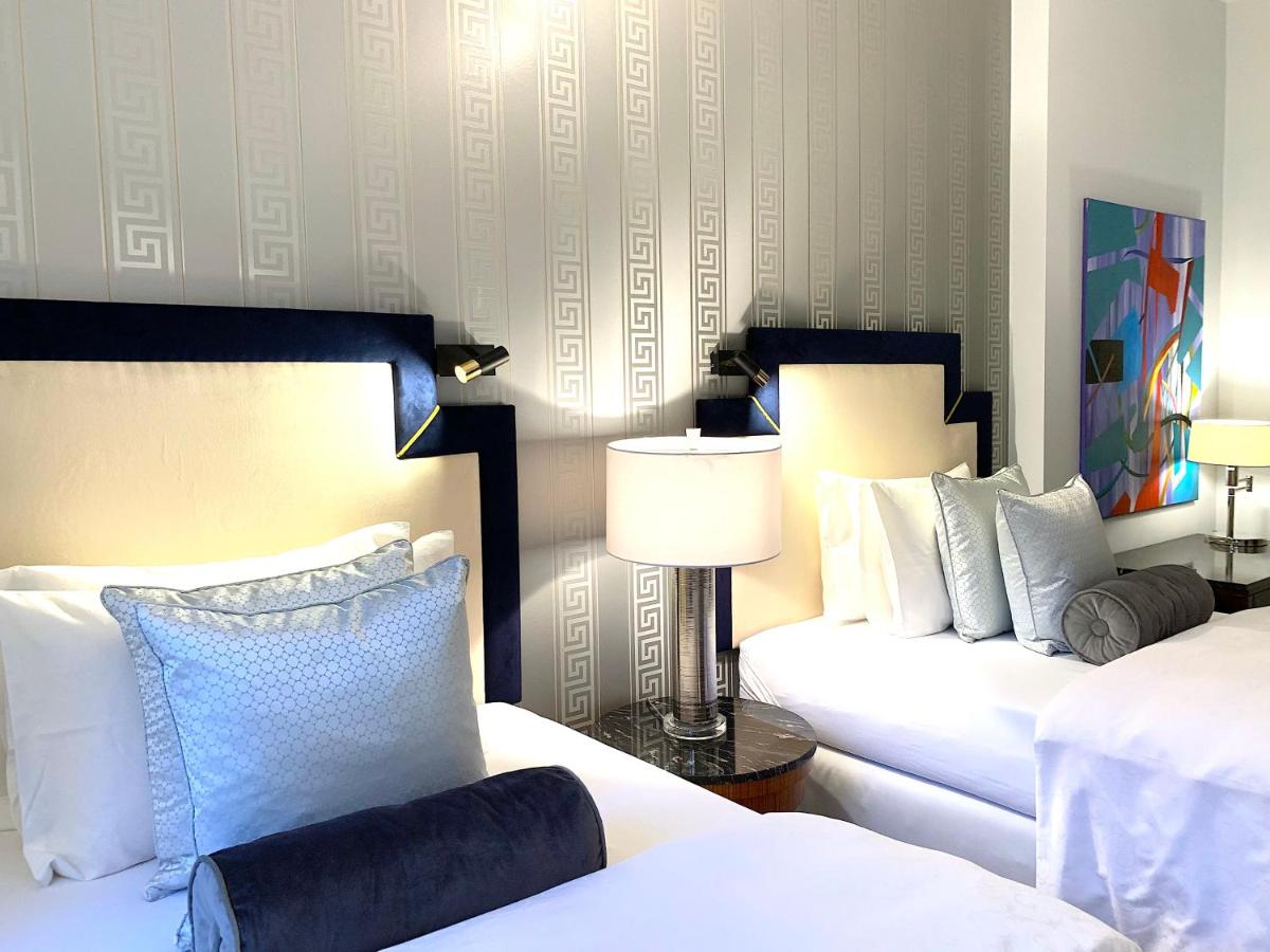MONDRIAN Suite with Old Town Market Square view (180m2)