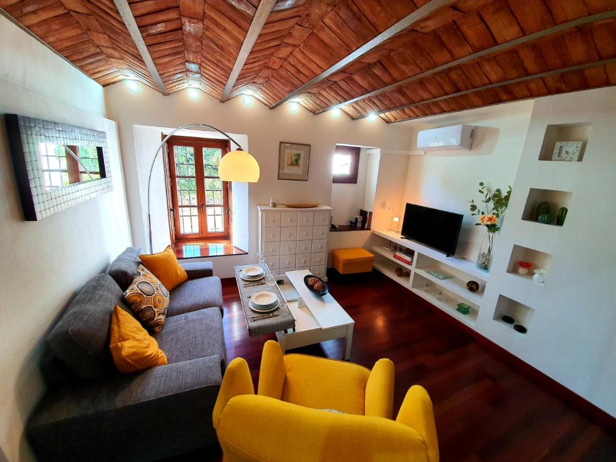 Almocabar Luxury Apartment - B&B Ronda