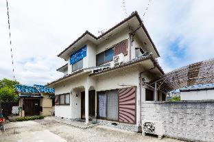 A&Z Guest House 関空行南海線二色の浜駅三分 鍵付き4人部屋 - B&B