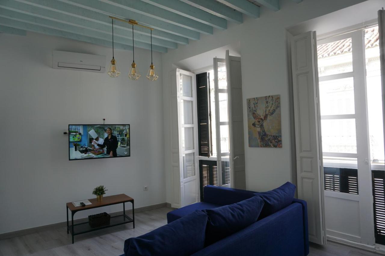 Apartamento con balcón