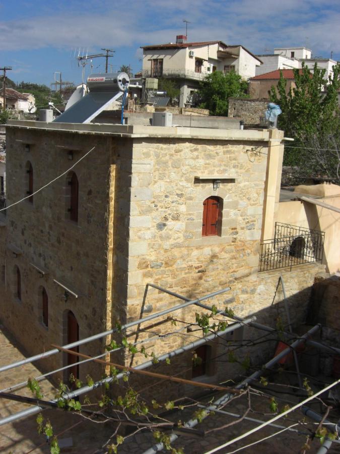 Patriko Traditional Stone Houses - B&B Vafés