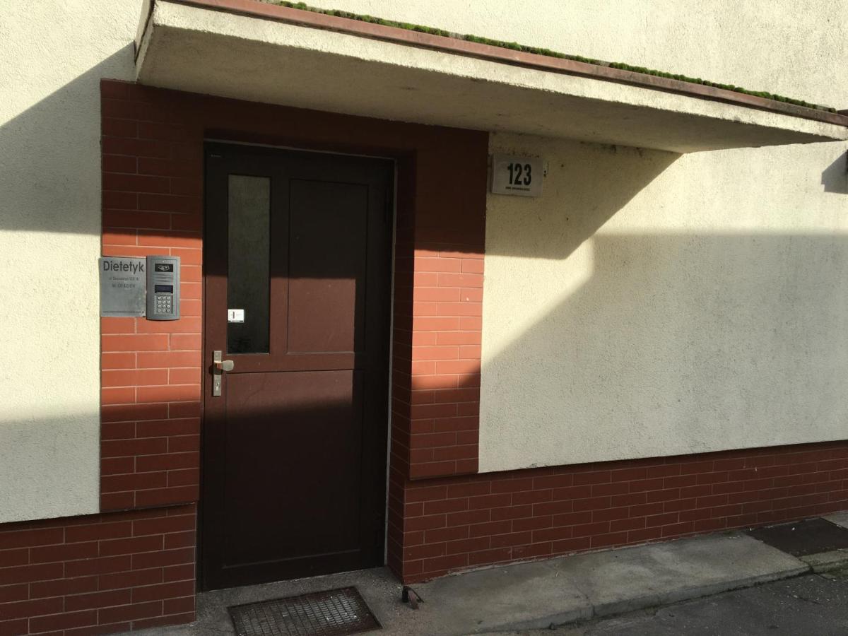 CENTRUM Sikorskiego 123 - EZHome - Bed and Breakfast