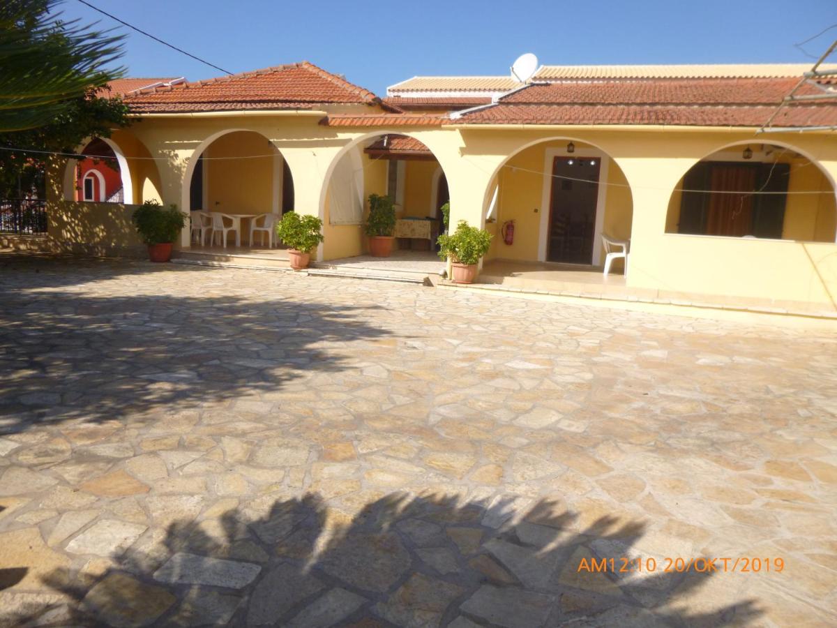 Bungalows Niki - Bed and Breakfast