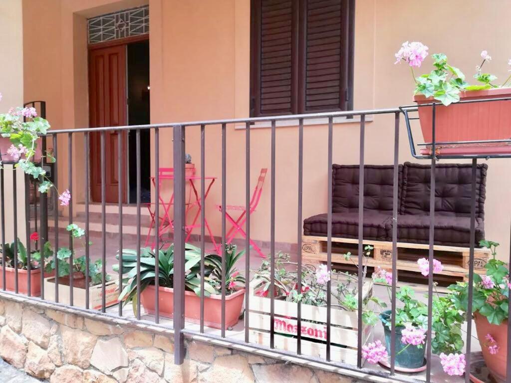 Smile House Castelbuono - B&B