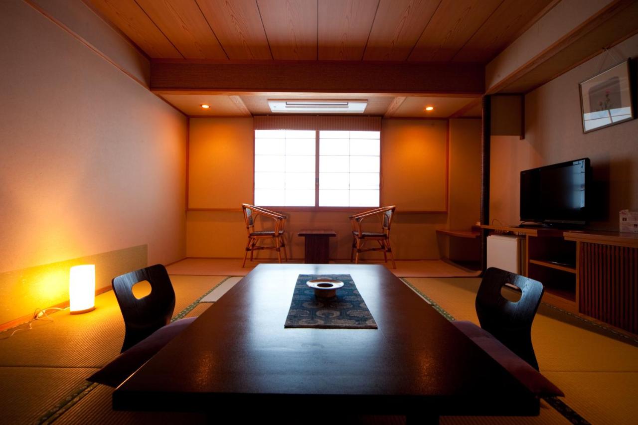 Standard Japanese-Style Room with Shared Bathroom - Main Building