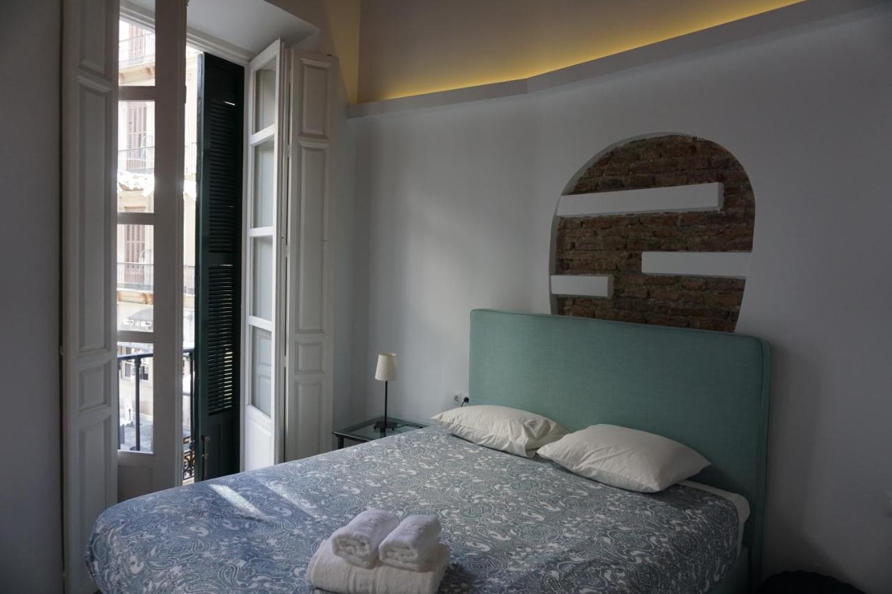 Apartamento con balcón