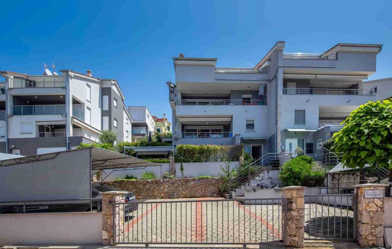 Luxury Apartment Sunflair - B&B