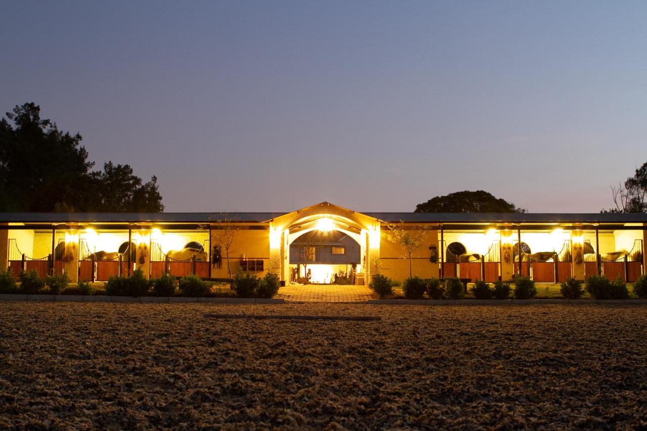 B&B Midrand - The Stables, Beaulieu Kyalami - Bed and Breakfast Midrand