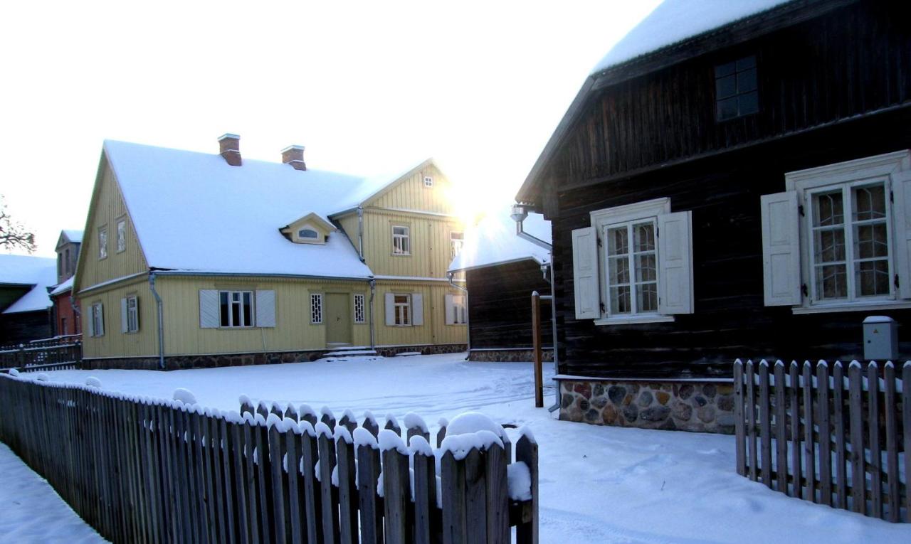 Stay at Lithuanian Folk Museum - B&B Rumšiškės