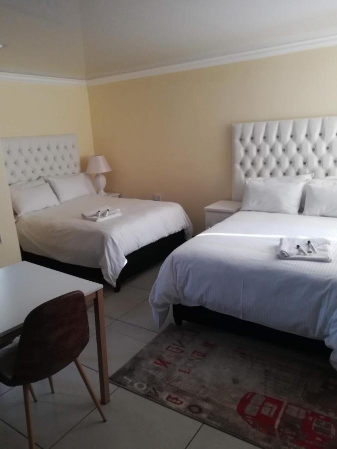 Chambre Double Deluxe avec Douche