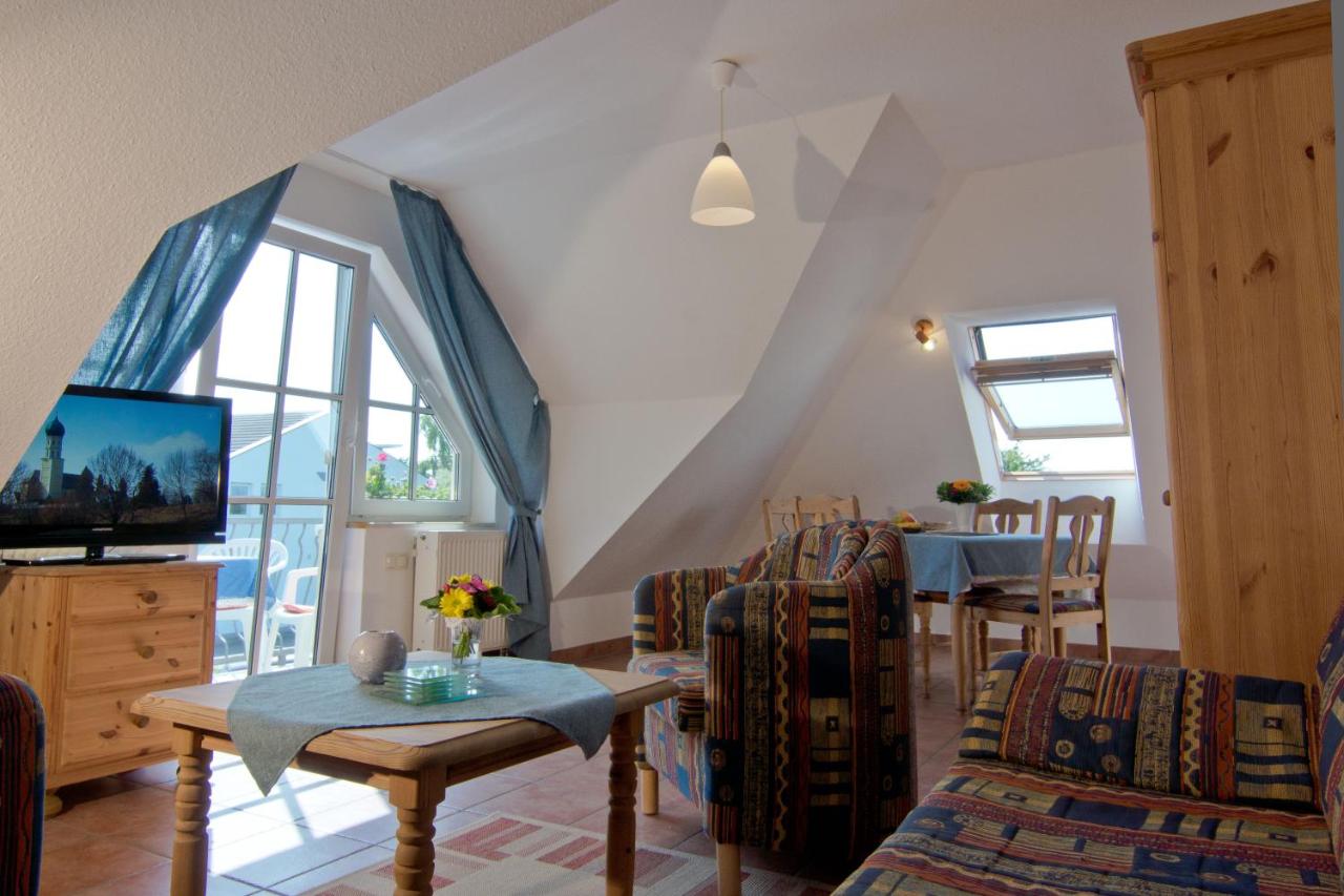 One-Bedroom Apartment with Balcony 7