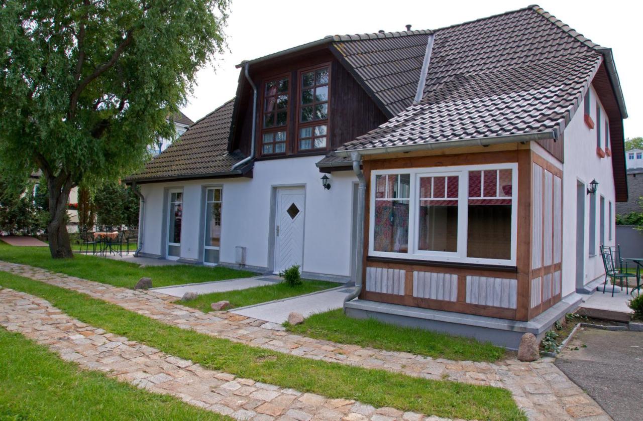 Haus Friedrich-Göhren - B&B Ostseebad Göhren