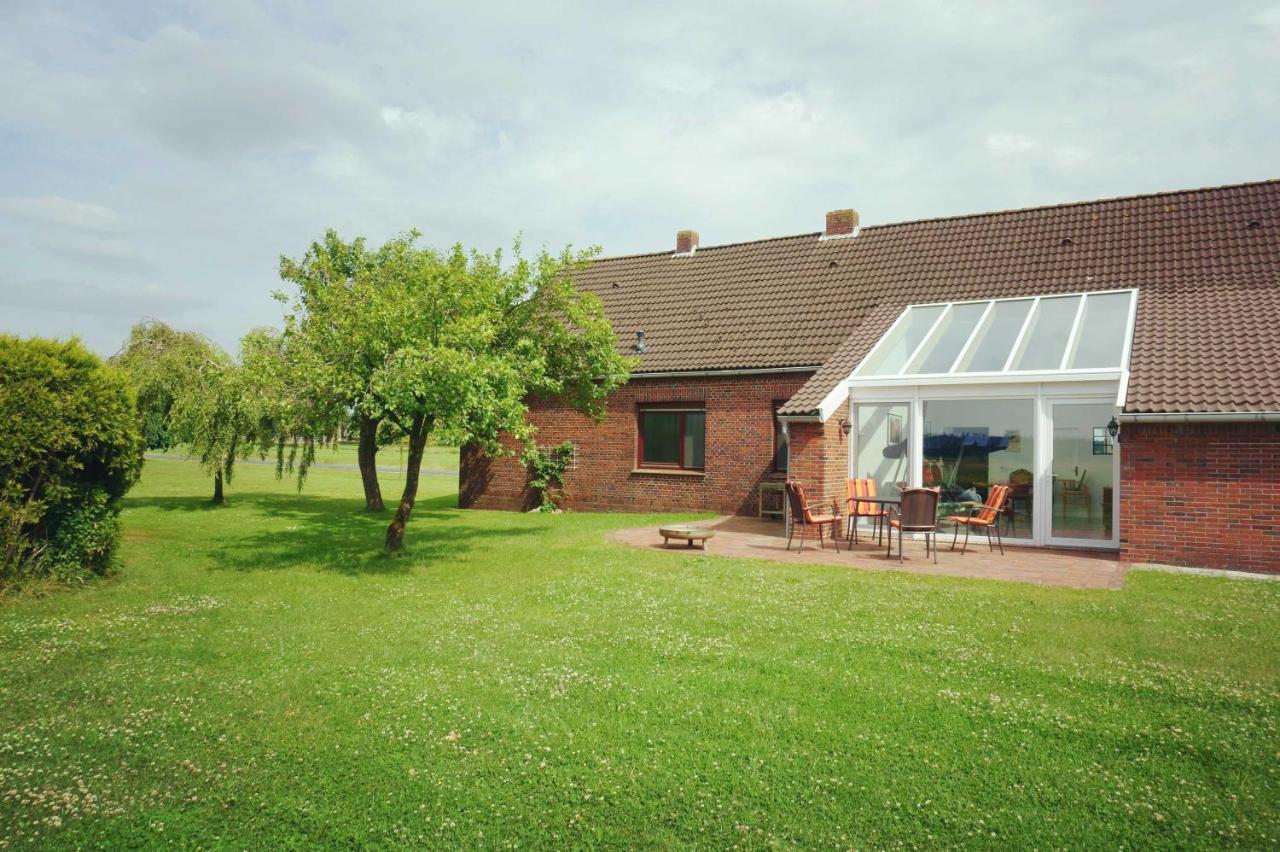 B&B Hesel - Ferienhaus Waldblick, 35209 - Bed and Breakfast Hesel