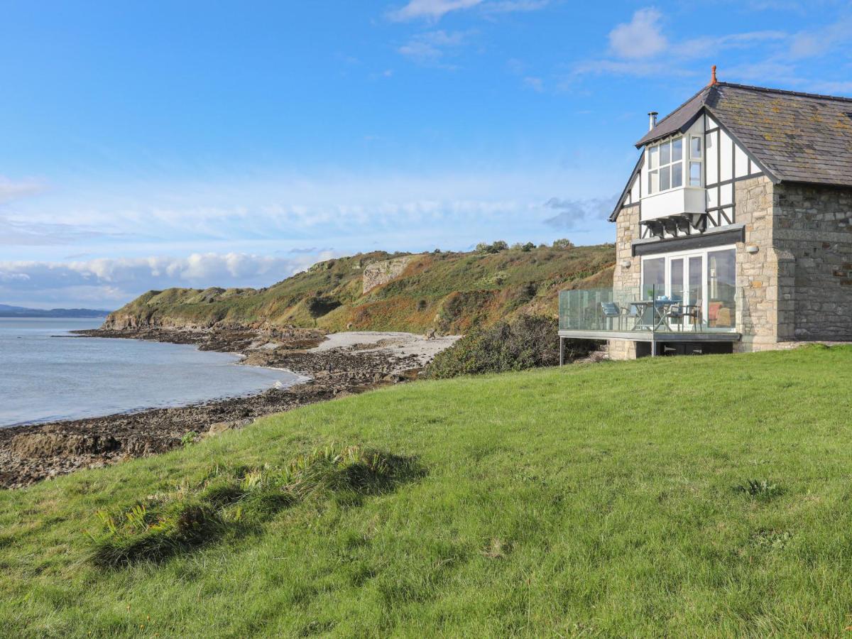 B&B Penmon - The Old Lifeboat House - Bed and Breakfast Penmon